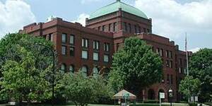 The Kane County Courthouse is located at 100 S. Third St. in Geneva, IL